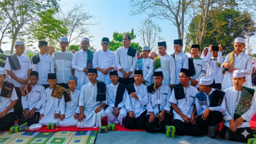 Ketuk Pintu Langit di Hari Maulid, Heri Amalindo Ajak Anak Panti dan Masyarakat Doakan Sumsel di Guyur Hujan Ketuk Pintu Langit di Hari Maulid, Heri Amalindo Ajak Anak Panti dan Masyarakat Doakan Sumsel di Guyur Hujan