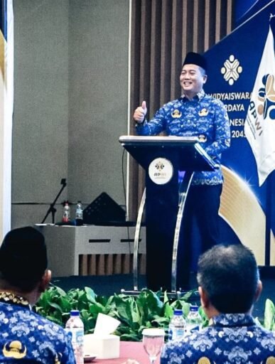 Gubernur NTB Tekankan Birokrasi Baru Membutuhkan Cara Belajar Baru Gubernur NTB Tekankan Birokrasi Baru Membutuhkan Cara Belajar Baru