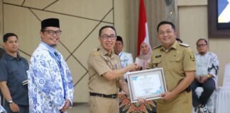 Pengukuhan Pengurus AKSI Sukabumi, Sekda Dorong Penguatan Profesionalisme Guru dan Kepala Sekolah