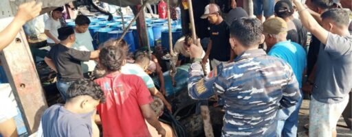 Misi Mencari Nafkah Berujung Duka : Tiga Nelayan Gugur di Tengah Perjalanan Laut Misi Mencari Nafkah Berujung Duka : Tiga Nelayan Gugur di Tengah Perjalanan Laut