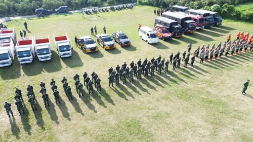 Gerak Cepat, Prajurit Kodim 0205/TK Korem 023/KS Siaga Antisipasi Erupsi Gunung Sinabung Gerak Cepat, Prajurit Kodim 0205/TK Korem 023/KS Siaga Antisipasi Erupsi Gunung Sinabung