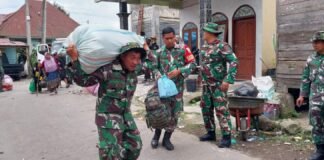 Antisipasi Erupsi Sinabung, Kodam I/BB Bantu Warga Kuta Tenggah Mengungsi