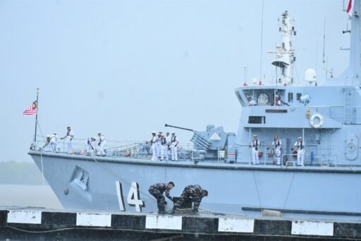 Navy Brotherhood di Selat Malaka, Dua Angkatan Laut Satu Pengawalan Navy Brotherhood di Selat Malaka, Dua Angkatan Laut Satu Pengawalan