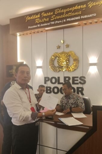 *REFORMASI POLRI MIRIP KERUPUK MASUK ANGIN! SIAP LAPORKAN KE KADIV PROPAM MABES POLRI!* *REFORMASI POLRI MIRIP KERUPUK MASUK ANGIN! SIAP LAPORKAN KE KADIV PROPAM MABES POLRI!*