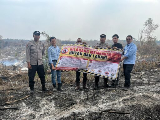 HOTSPOT TERDETEKSI SATELIT SNPP, POLISI CEK TITIK NOL DAN TEMUKAN LAHAN SAWIT TERBAKAR 2 HEKTARE HOTSPOT TERDETEKSI SATELIT SNPP, POLISI CEK TITIK NOL DAN TEMUKAN LAHAN SAWIT TERBAKAR 2 HEKTARE
