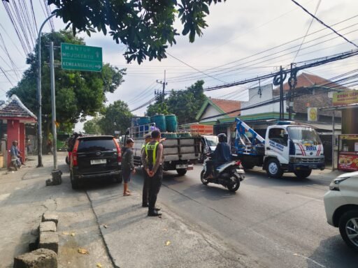 Tiga Kendaraan Tabrakan Beruntun Di Tikung, Polisi Ungkap Penyebabnya Tiga Kendaraan Tabrakan Beruntun Di Tikung, Polisi Ungkap Penyebabnya
