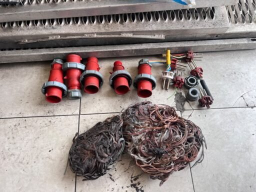 QRT Kodaeral I Ungkap Pencurian Kabel Reefer di Dermaga BNCT Belawan QRT Kodaeral I Ungkap Pencurian Kabel Reefer di Dermaga BNCT Belawan