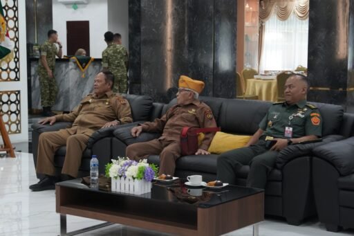 Kapoksahli Pangdam I/BB Terima Audensi Kepala Pusat Veteran Bacadnas Kemhan Kapoksahli Pangdam I/BB Terima Audensi Kepala Pusat Veteran Bacadnas Kemhan