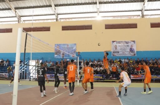 Komandan Kodaeral XIV Saksikan Open Tournament Bola Voli Piala Panglima TNI Tahun 2026 di Sorong Komandan Kodaeral XIV Saksikan Open Tournament Bola Voli Piala Panglima TNI Tahun 2026 di Sorong