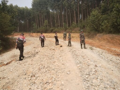 Patroli Karhutla Kodim 0205/TK, Nihil Titik Api di Wilayah Karo Patroli Karhutla Kodim 0205/TK, Nihil Titik Api di Wilayah Karo