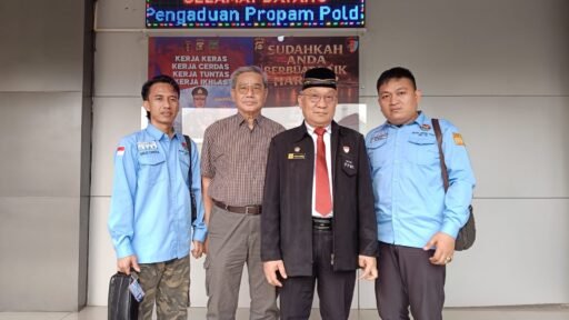 *DUGAAN PEMERASAN OLEH OKNUM ANGGOTA POLRI: PPWI DESAK TRANSPARANSI PENANGANAN PERKARA DI POLDA SUMSEL* *DUGAAN PEMERASAN OLEH OKNUM ANGGOTA POLRI: PPWI DESAK TRANSPARANSI PENANGANAN PERKARA DI POLDA SUMSEL*
