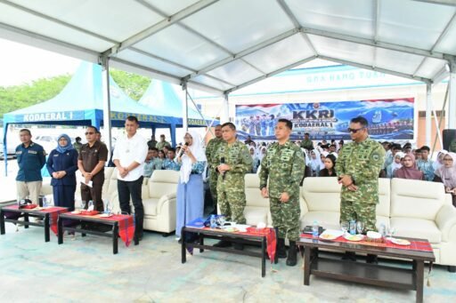 Bangun Generasi Unggul, Kodaeral I Dukung Peluncuran Ekstrakurikuler KKRI di Belawan Bangun Generasi Unggul, Kodaeral I Dukung Peluncuran Ekstrakurikuler KKRI di Belawan