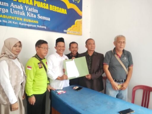 Pimred PR Subang Nyalon Ketua PWI Subang. Pimred PR Subang Nyalon Ketua PWI Subang.