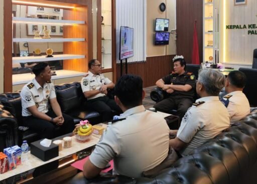 Kepala Rutan Palembang Perkuat Sinergitas dengan Kejaksaan Negeri melalui Kunjungan Silaturahmi Kepala Rutan Palembang Perkuat Sinergitas dengan Kejaksaan Negeri melalui Kunjungan Silaturahmi