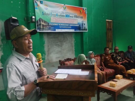 150 KKN Mahasiswa STIKINDO Wirautama Keperawatan SMT 7 A. 2023 Memberikan Manfaat Untuk Warga Desa Cikoneng 150 KKN Mahasiswa STIKINDO Wirautama Keperawatan SMT 7 A. 2023 Memberikan Manfaat Untuk Warga Desa Cikoneng