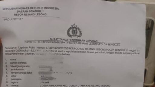 WARGA LAPOR KADES ATAS DUGAAN PELECEHAN SEKSUAL,MASYARAKAT MINTA APH TEGAK LURUS SESUAI HUKUM YANG BERLAKU. WARGA LAPOR KADES ATAS DUGAAN PELECEHAN SEKSUAL,MASYARAKAT MINTA APH TEGAK LURUS SESUAI HUKUM YANG BERLAKU.