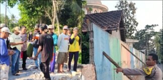 Guru Meninggal Tertimpa Tembok Bangunan Ponpes Saat Pulang Mengendarai Motor di Wuluhan