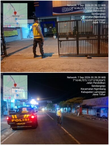 Berikan Rasa Aman Personil Polsek Ngimbang Gelar Patroli Blue Harkamtibmas Light 4C Di Daerah Rawan Berikan Rasa Aman Personil Polsek Ngimbang Gelar Patroli Blue Harkamtibmas Light 4C Di Daerah Rawan
