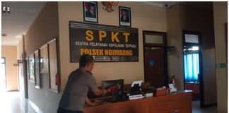 Polsek Ngimbang Secara Rutin Laksanakan Pengecekan Barang Inventaris dan Kebersihan Mapolsek Ngimbang