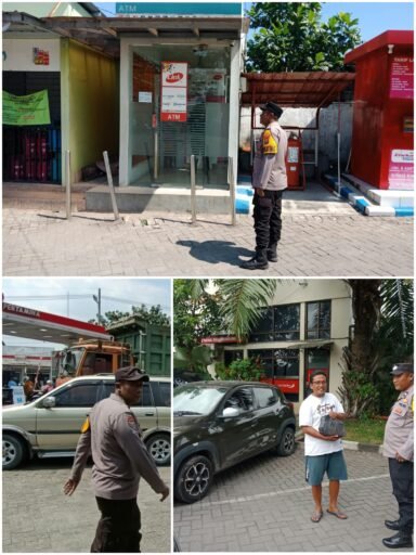Personil Polsek Ngimbang Gelar Patroli Kamtibmas Daerah Rawan Kriminal Di Wilayah Ngimbang Personil Polsek Ngimbang Gelar Patroli Kamtibmas Daerah Rawan Kriminal Di Wilayah Ngimbang