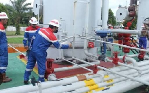 Melintasi 5 Era Pengelolaan: Menengok Transformasi Modern Pertamina EP Adera Field Sejak 1959. Melintasi 5 Era Pengelolaan: Menengok Transformasi Modern Pertamina EP Adera Field Sejak 1959.
