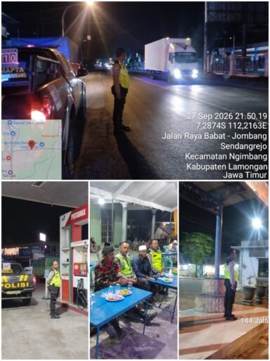 Demi Tingkatkan Pelayanan Masyarakat Polsek Ngimbang Gelar Patroli Blue Light 4C Di Malam Hari Demi Tingkatkan Pelayanan Masyarakat Polsek Ngimbang Gelar Patroli Blue Light 4C Di Malam Hari