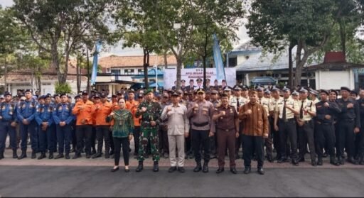 Apel Tiga Pilar, Plt Bupati Ahmad Baharudin Ajak Masyarakat “Jogo Tulungagung” Apel Tiga Pilar, Plt Bupati Ahmad Baharudin Ajak Masyarakat “Jogo Tulungagung”
