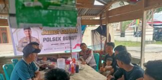 Gelar Jumat Curhat, Polsek Bunut Ajak Pemuda waspada Bahaya Judi Online dan Narkoba