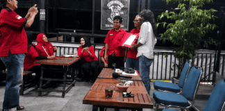 PAC PDI Perjuangan Kecamatan Purwakarta Gelar Rapat Kerja Bulanan, Serahkan SK Pengurus