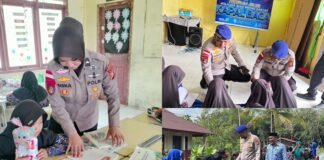 Kapal Baca Polri Sambangi SDN 18 Semulut, Dalam Program Jalur Satpolair Meranti