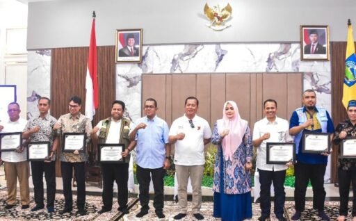 Silaturahmi Gubernur NTB dan NTT Serta Relawan Kemanusiaan, Perkuat Persaudaraan Dua Daerah Silaturahmi Gubernur NTB dan NTT Serta Relawan Kemanusiaan, Perkuat Persaudaraan Dua Daerah