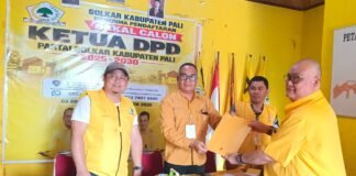 H. Eftiyani, SH Resmi Ambil Formulir, Siap Bawa DPD Golkar PALI Menuju Era Baru 2026-2031.