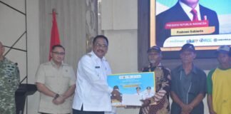 100 Becak Listrik Bantuan Presiden Disalurkan di Sukabumi, Pemkab Dorong Peningkatan Ekonomi Masyarakat