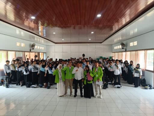 Mahasiswa Baru Universitas Pat Petulai Dibekali Penguatan Karakter dan Wawasan Kebangsaan Mahasiswa Baru Universitas Pat Petulai Dibekali Penguatan Karakter dan Wawasan Kebangsaan