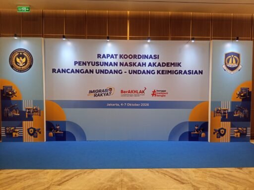 Partisipasi Publik Dinilai Wajib dalam Penyusunan RUU Keimigrasian Partisipasi Publik Dinilai Wajib dalam Penyusunan RUU Keimigrasian