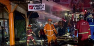 Tiga Unit Ruko Di Singkawang Nyaris Di Lalap Si Jago Merah