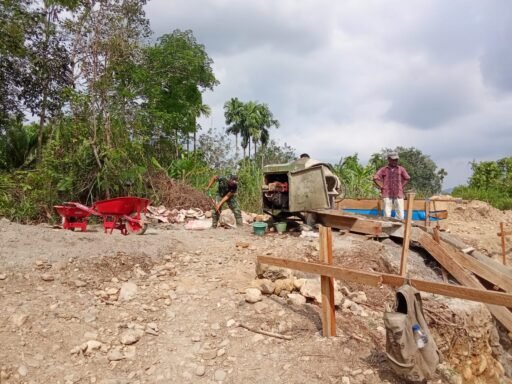 Kodim 0212/TS Percepat Pembangunan Jembatan Beton di Aek Gareder, Progres Capai 32 Persen Kodim 0212/TS Percepat Pembangunan Jembatan Beton di Aek Gareder, Progres Capai 32 Persen