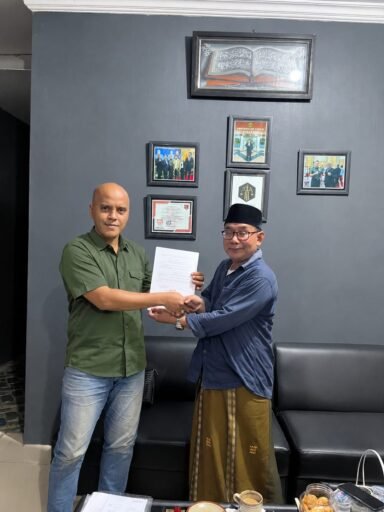 GRIYA DAMAR PANULUH JALIN KERJA SAMA MELALUI PENANDATANGANAN MOU DENGAN PEMBINA KEROHANIAN ADAM JAENUDIN GRIYA DAMAR PANULUH JALIN KERJA SAMA MELALUI PENANDATANGANAN MOU DENGAN PEMBINA KEROHANIAN ADAM JAENUDIN