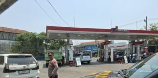Polsek Ngimbang Gelar Patroli Harkamtimas Sisir Beberapa Obyek Vital Di Wilayah Ngimbang