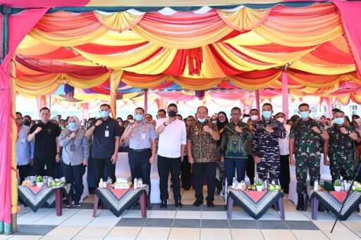 Bobby Nasution Luncurkan 33 Bus Gratis di Lima Kabupaten, Permudah Akses Sekolah bagi 1.008 Pelajar Bobby Nasution Luncurkan 33 Bus Gratis di Lima Kabupaten, Permudah Akses Sekolah bagi 1.008 Pelajar