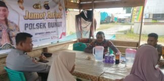 Gelar Jumat curhat, Polsek Bunut Ajak Emak-Emak Waspada Kejahatan Seksual pada Anak