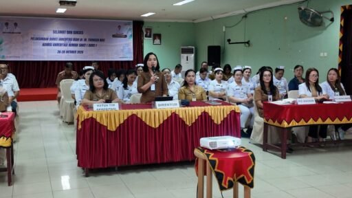 Jaga Mutu Pelayanan, RSUD Dr. M. Thomsen Nias Jalani Survei Akreditasi KARS Jaga Mutu Pelayanan, RSUD Dr. M. Thomsen Nias Jalani Survei Akreditasi KARS