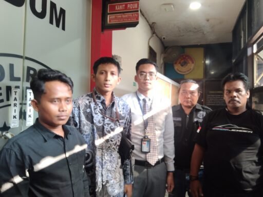 Dua Saksi Diperiksa Terkait Laporan Mobil di TAF Jember Dua Saksi Diperiksa Terkait Laporan Mobil di TAF Jember