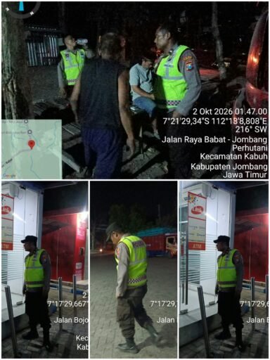 Guna Cegah Dan Daya Tangkal 4C Polsek Ngimbang Gelar Patroli Blue Light Di Malam Hari Guna Cegah Dan Daya Tangkal 4C Polsek Ngimbang Gelar Patroli Blue Light Di Malam Hari