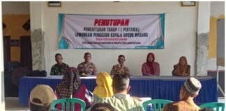 Polsek Ngimbang Gelar Pengamanan Pengumuman Penutupan Pendaftaran Perangkat Desa Kedungmentawar