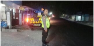 Guna Cegah Dan Daya Tangkal 4C, Polsek Ngimbang Gelar Patroli Blue Light Di Malam Hari