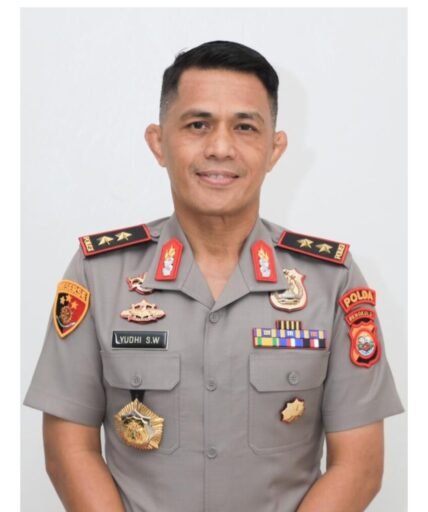 Ucapan Kapolda Bengkulu, Irjen Pol, Yudhi Sulistianto Wahid, S.I.K. ,MH.,”Selamat Hari Santri” Ucapan Kapolda Bengkulu, Irjen Pol, Yudhi Sulistianto Wahid, S.I.K. ,MH.,”Selamat Hari Santri”