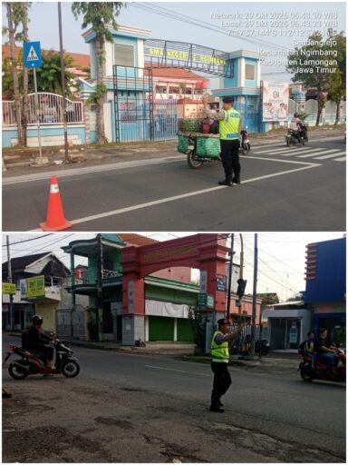 Maksimalkan Pelayanan, Kapolsek Ngimbang Gelar Commanderwish Pagi di Daerah Titik Rawan Kemacetan Maksimalkan Pelayanan, Kapolsek Ngimbang Gelar Commanderwish Pagi di Daerah Titik Rawan Kemacetan