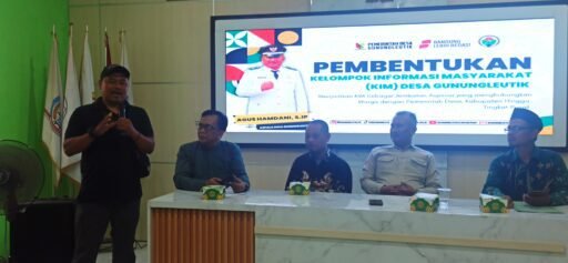 Desa Gunungleutik, Salah Satu Desa Yang Sudah Membentuk KIM, Kelompok Informasi Masyarakat Desa Gunungleutik Desa Gunungleutik, Salah Satu Desa Yang Sudah Membentuk KIM, Kelompok Informasi Masyarakat Desa Gunungleutik