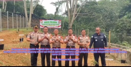 Kunjungan Kerja ke Polres Lebong, Kapolda Bengkulu Tinjau Langsung Pelayanan kepada Masyarakat Kunjungan Kerja ke Polres Lebong, Kapolda Bengkulu Tinjau Langsung Pelayanan kepada Masyarakat